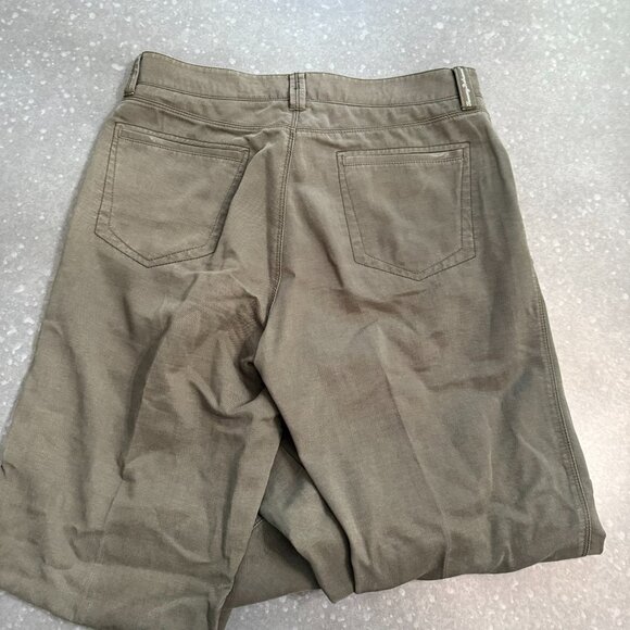 Tommy Bahama Olive Green Casual Pants - Size 32x34 - Picture 10 of 11